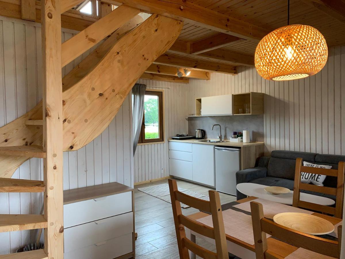 Pod Debami Domki ,Pokoje,Nauka Jazdy Konnej Sarbsk Obok Leby Exteriér fotografie