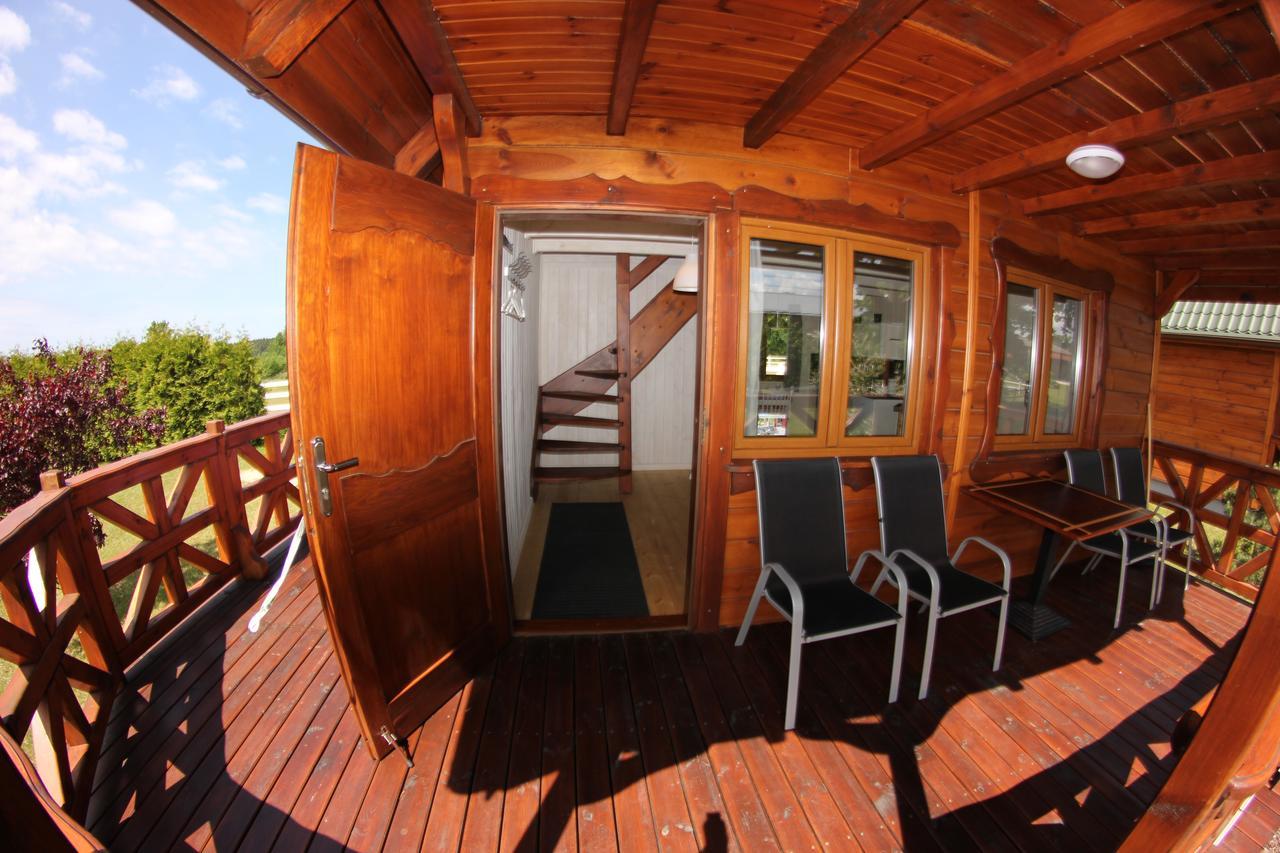 Pod Debami Domki ,Pokoje,Nauka Jazdy Konnej Sarbsk Obok Leby Exteriér fotografie